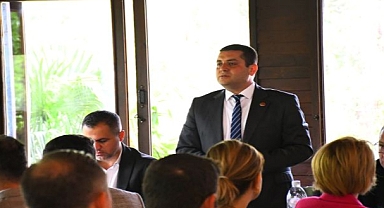 Demir, A takımı ile bir araya geldi