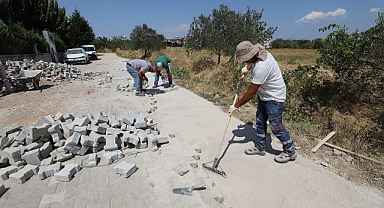 Menderes’te Yol Seferberliği