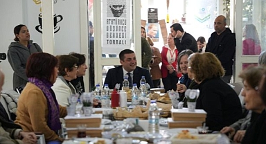 Başkan Demir, öğretmenleri unutmadı