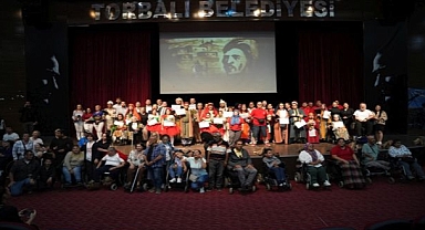 Engelsiz Yürekler Torbalı’da Sahne Aldı