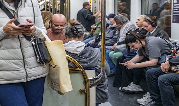 İzmir Metrosu’nda kesintisiz iletişim dönemi başladı