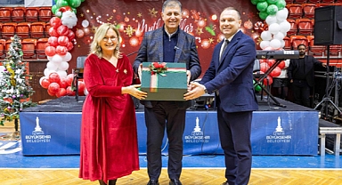 “Bize mutluluk gözyaşları döktürün”