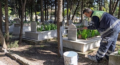 İzmir’e 2,5 milyon metrekare yeni mezarlık alanı