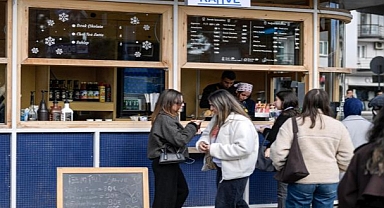 İzmirli Kahve’den bir milyon bardaklık rekor