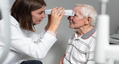 Keratokonusa Karşı Etkili Yöntem: Çapraz Bağlama Tedavisi