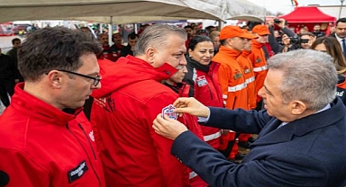 Afetlerde mahsur kalan hayvanlar unutulmayacak