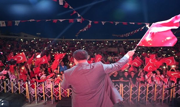 Gençlik Bayramı Torbalı’da Coşkuyla Kutlandı